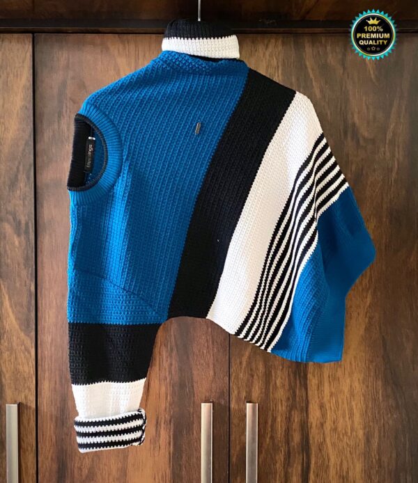 Wooden pullover